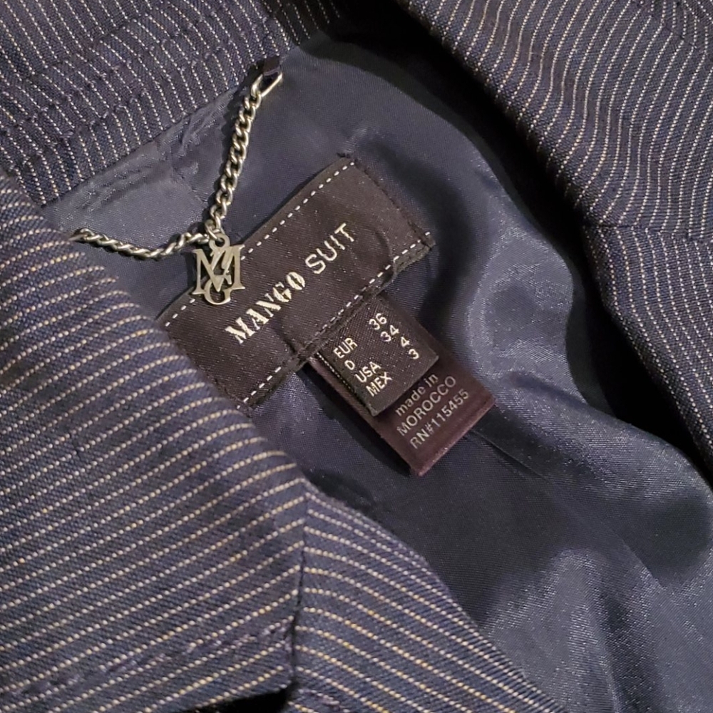 Mango Suit - Picture 2 of 7